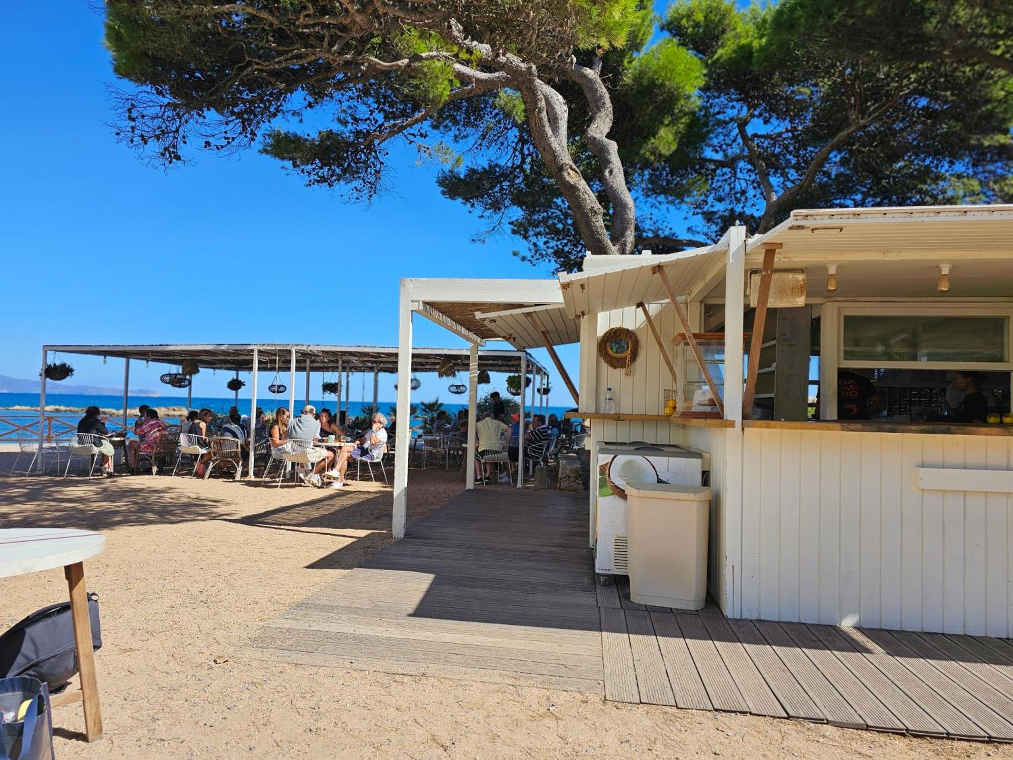 Dormitorio Standar Cerca De La Playa Girona Exterior photo
